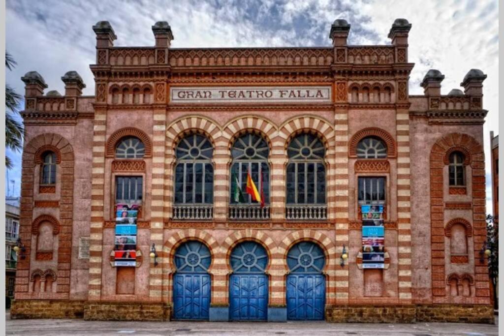 Bonito Apartamento Junto Al Gran Teatro Falla Kadyks Zewnętrze zdjęcie